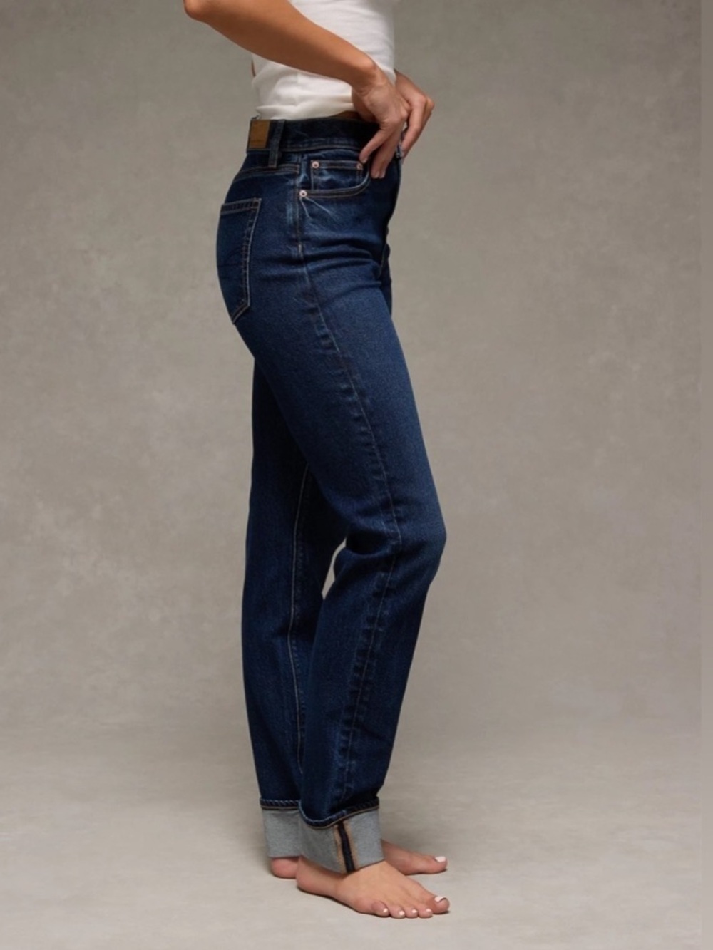 American Eagle Stovepipe Cuffed Jeans Size 2